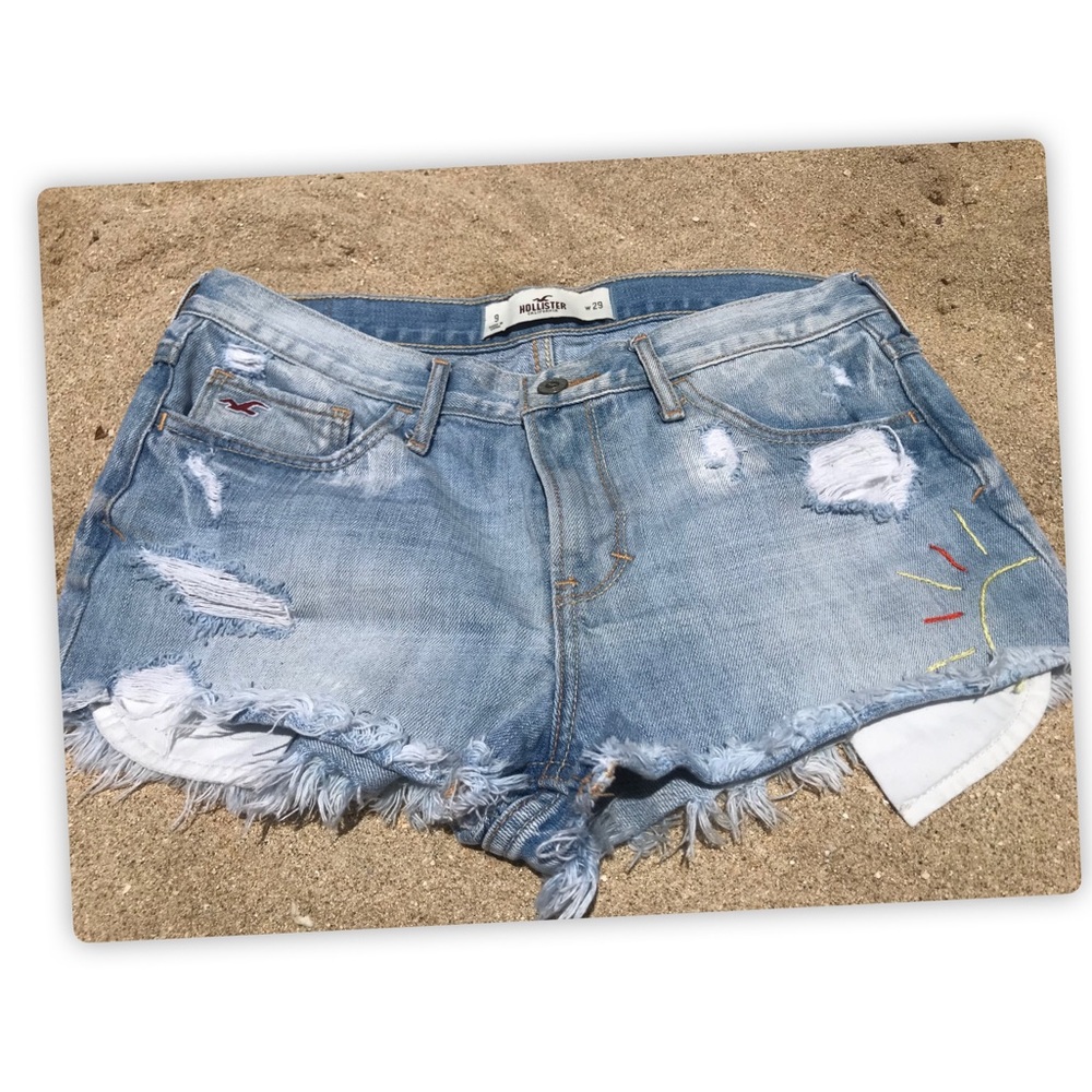 Cute Hand-embroidered Aloha HOLLISTER Denim Shorts